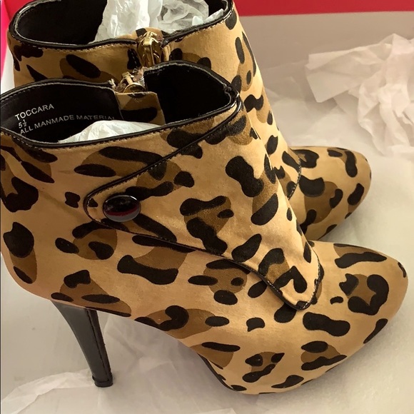 Women’s Cheetah Print High Heels Boots - Picture 9 of 9